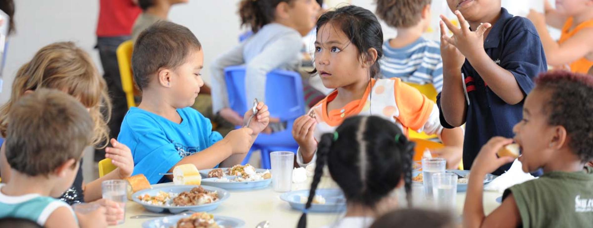 cantine2014_1.jpg cantine2014_1.jpg