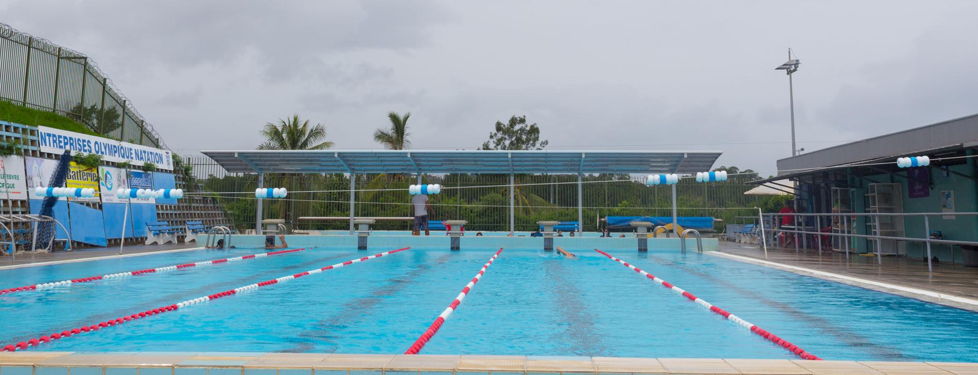 RIVIERE SALEE-Piscine municipale Henri DALY