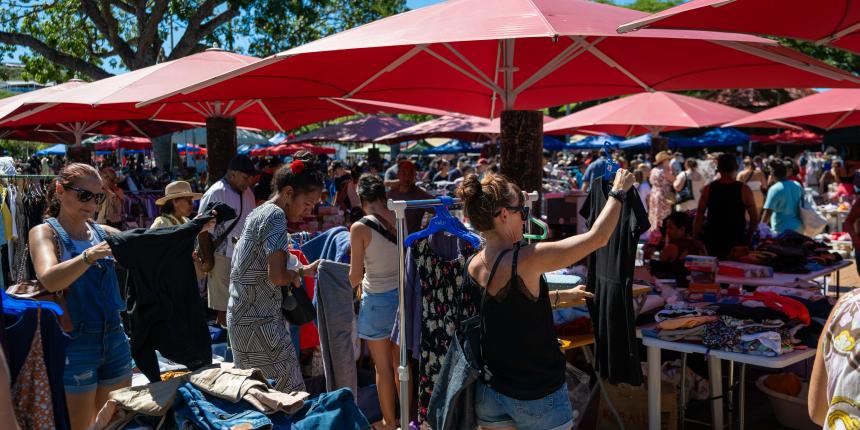 20260201_Vide-grenier_Place des cocotiers-32