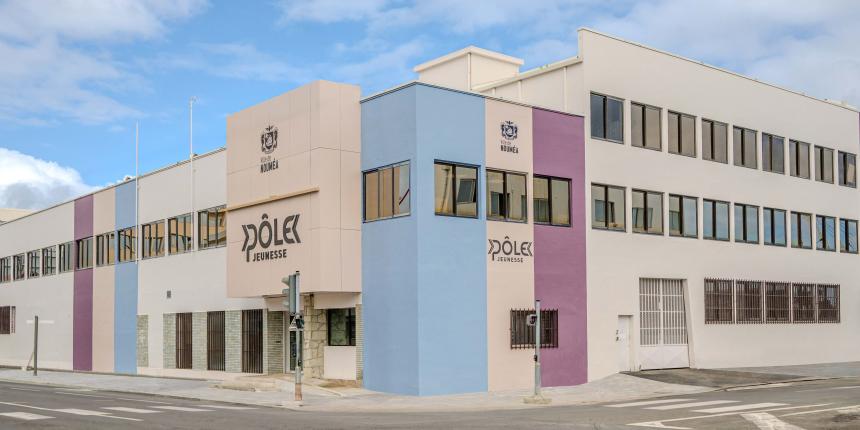 Pôle Jeunesse - Façade