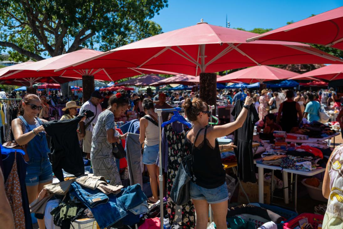 20260201_Vide-grenier_Place des cocotiers-32