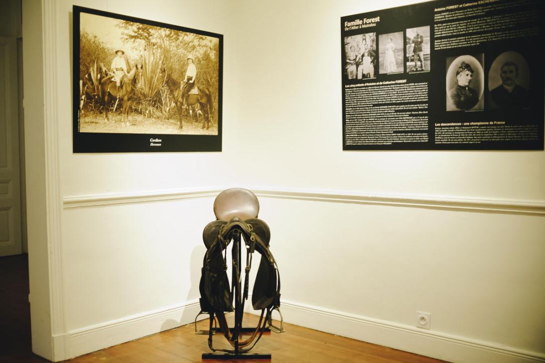 20180816-Vernissage_hommage_3_maison_Higginson-_1PX3291_resized.jpg