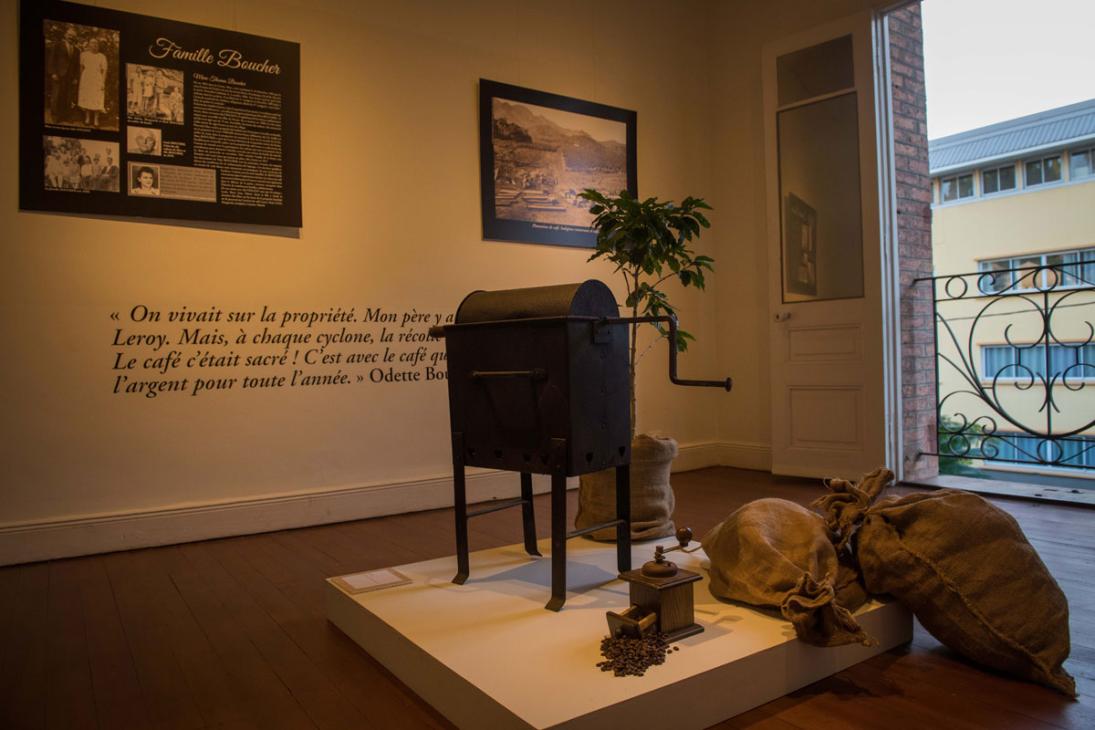 20190822_Maison_Higginson_Vernissage_Hommage_Niko-(9)_resized.jpg